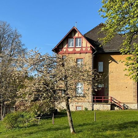 L' Extravagante Im Garten Von Schloss Schmidtheim Dış mekan fotoğraf